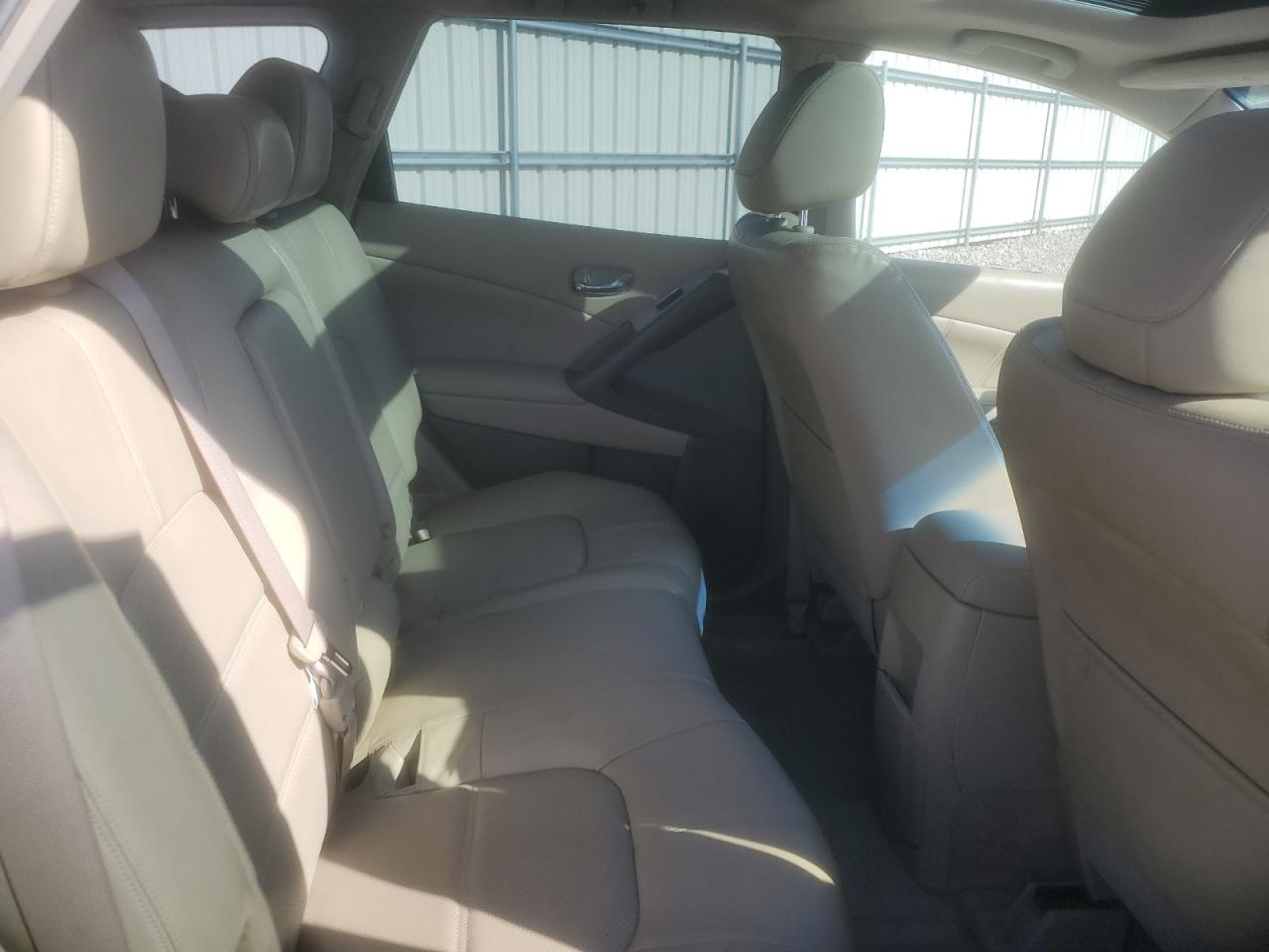 Nissan Murano S Image 5