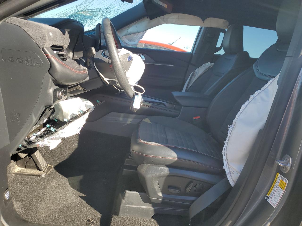 Ford Explorer St-line Image 10