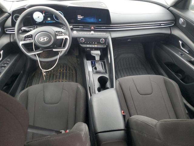 Hyundai ELANTRA Sel Image 6