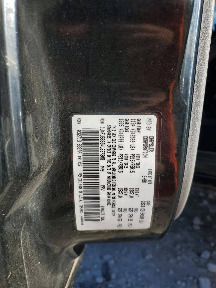 Jeep Grand Cherokee Sport Image 6