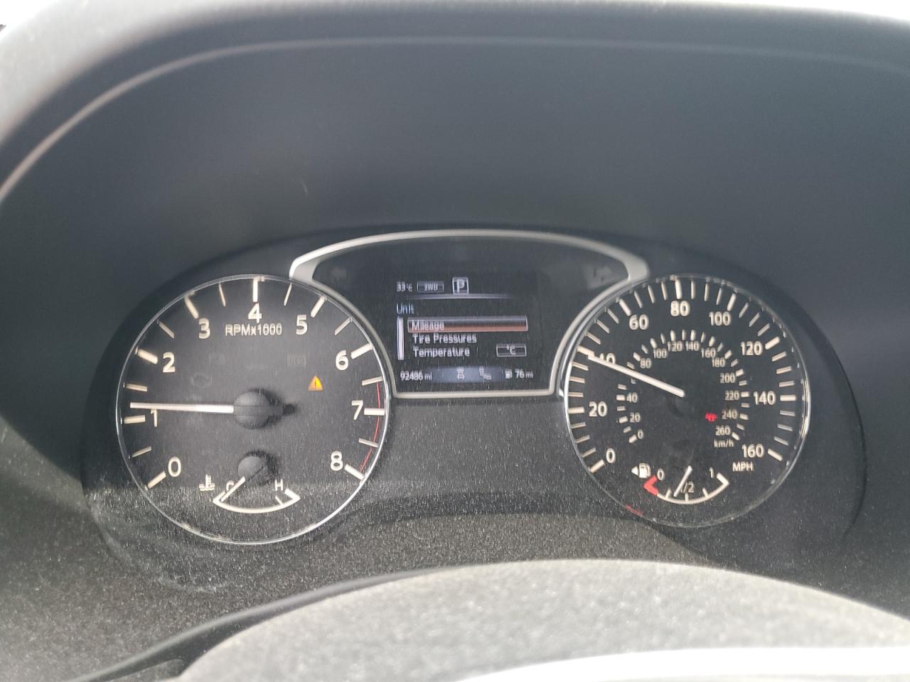 Nissan Pathfinder S Image 5