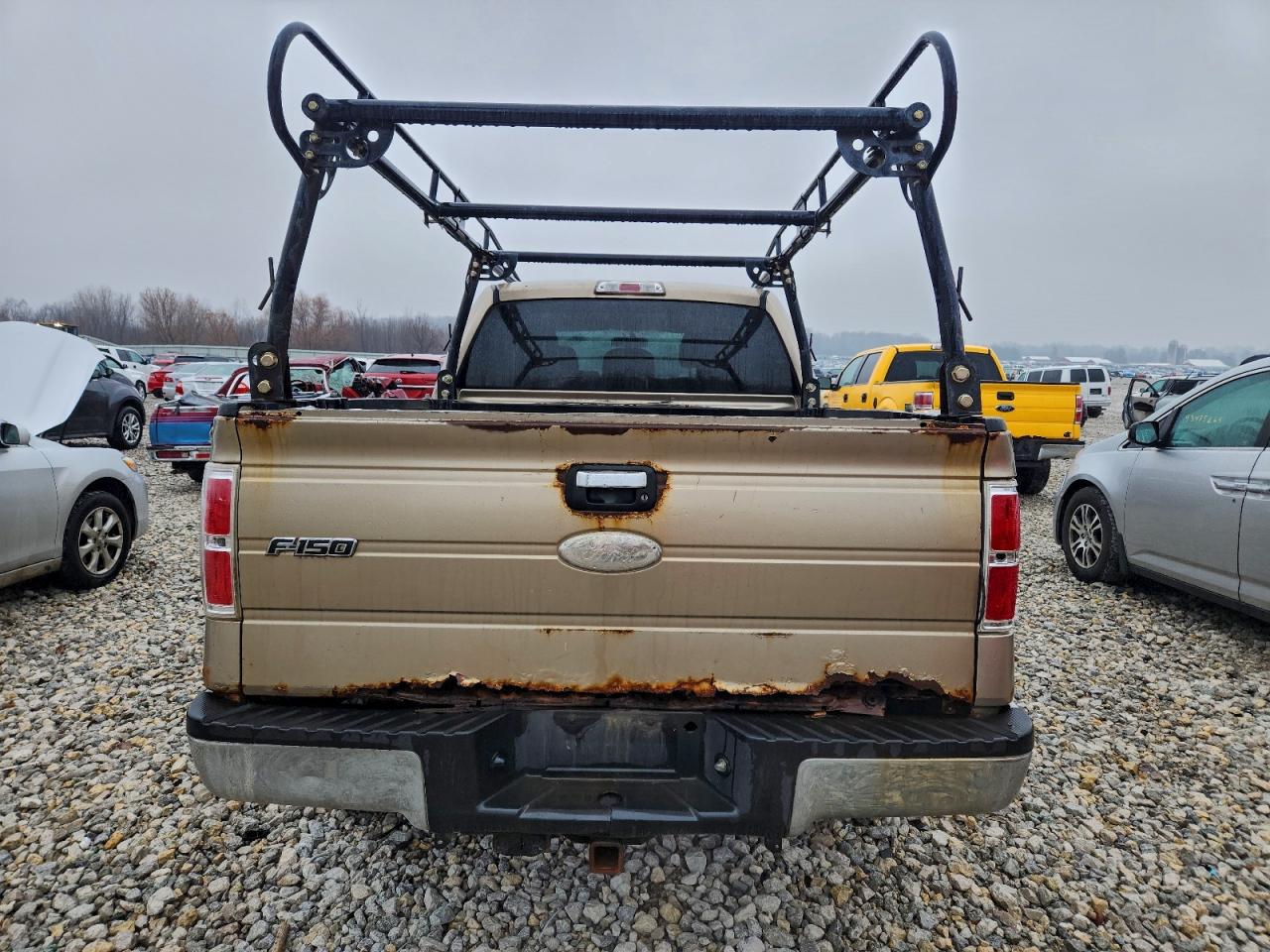 Ford F-150 Supercrew Image 6