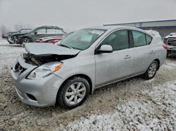  Salvage Nissan Versa