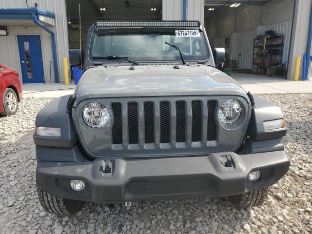 Jeep Wrangler Sport Image 12