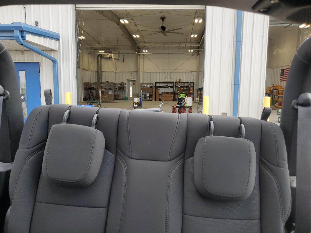 Jeep Wrangler Sport Image 6