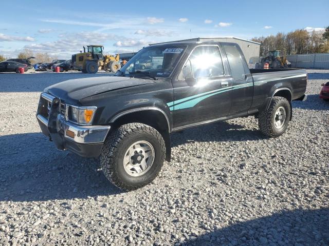  Salvage Toyota Pickup