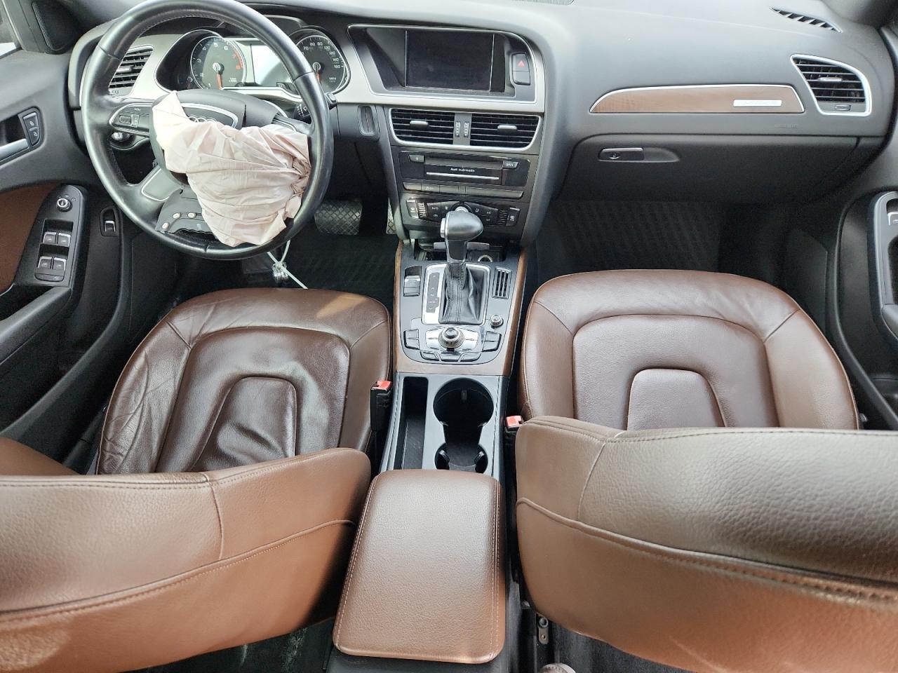 Audi A4 Premium Image 7