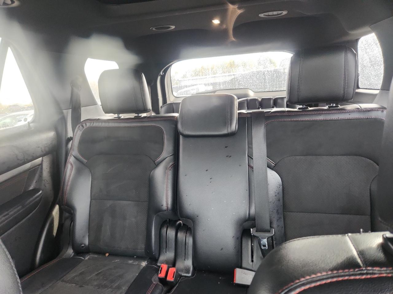 Ford Explorer Xlt Image 2