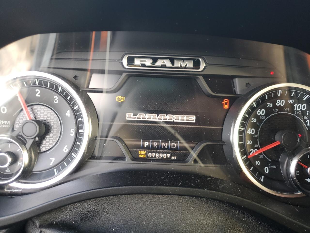 Ram 1500 Laramie Image 4