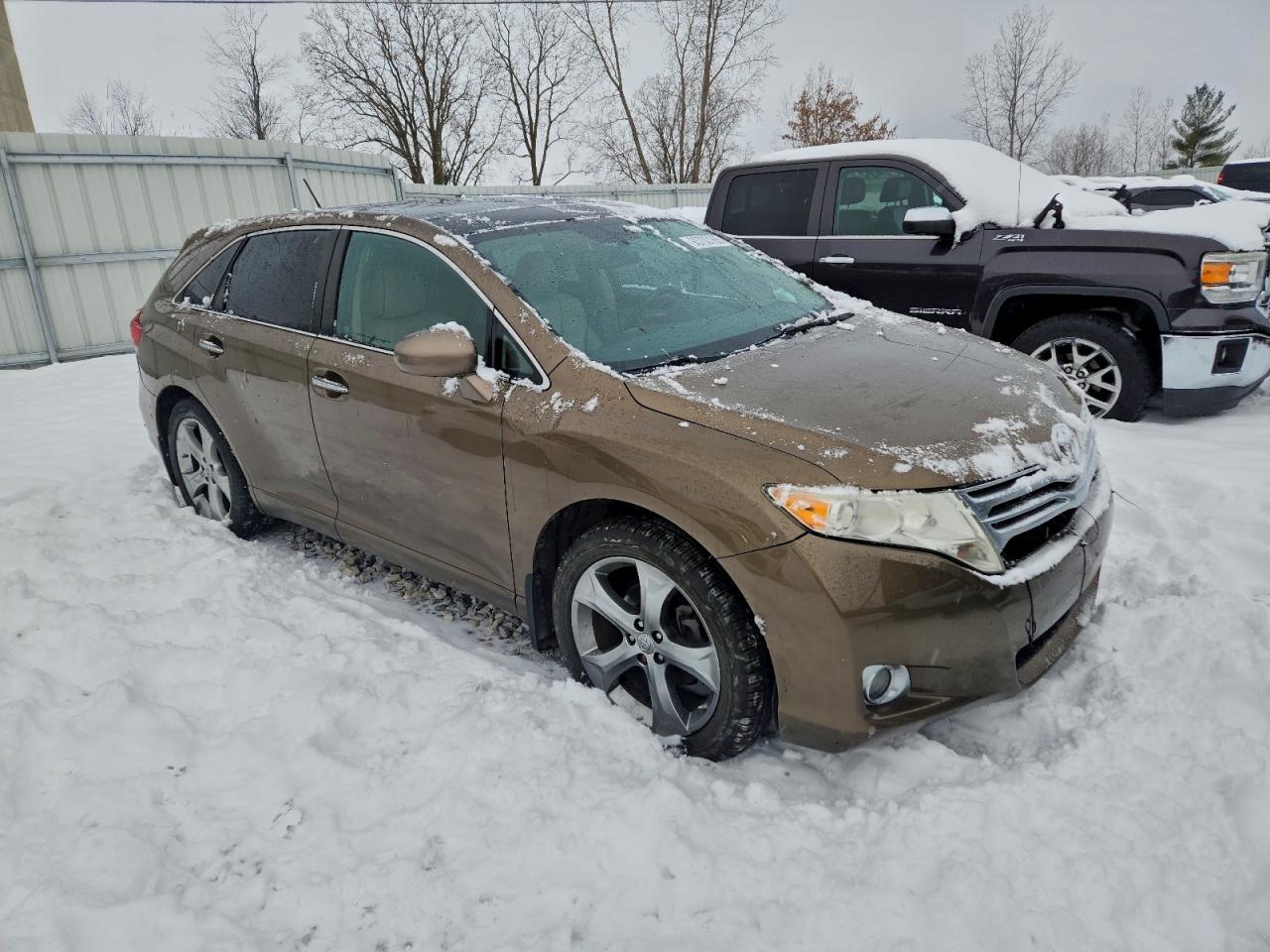 Toyota Venza Image 3