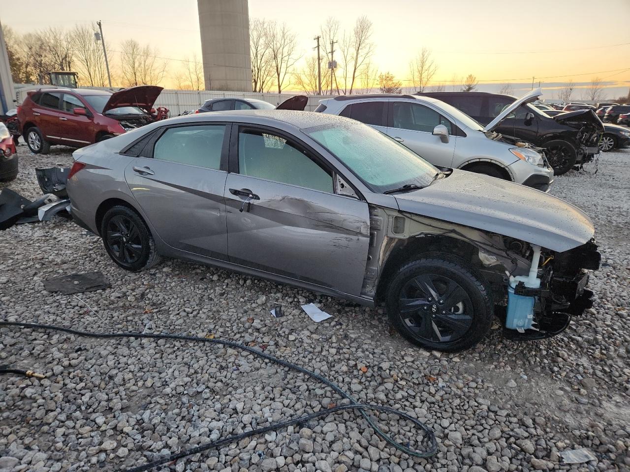 Hyundai ELANTRA Sel Image 5