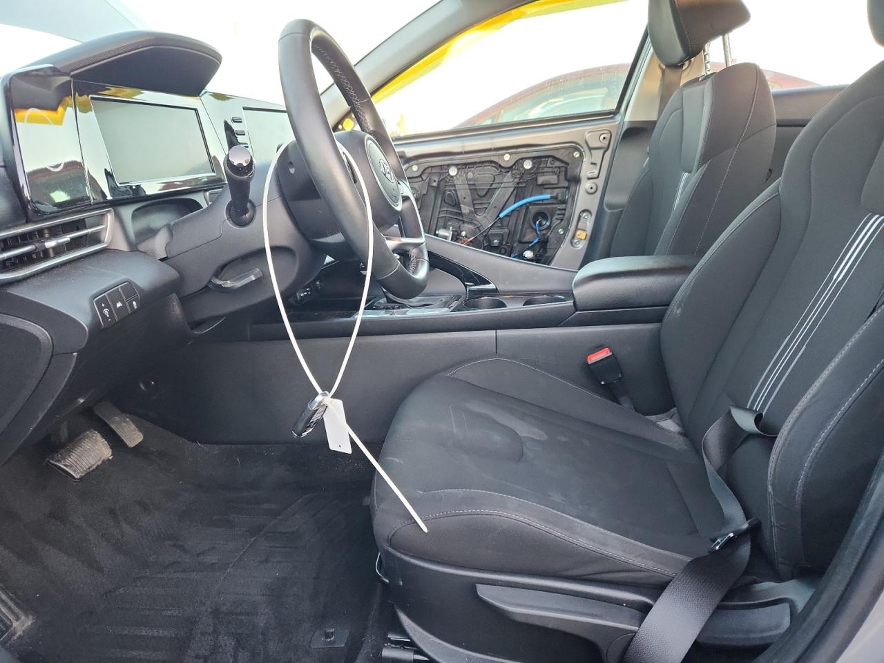 Hyundai ELANTRA Sel Image 4