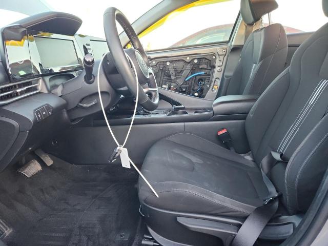 Hyundai ELANTRA Sel Image 4