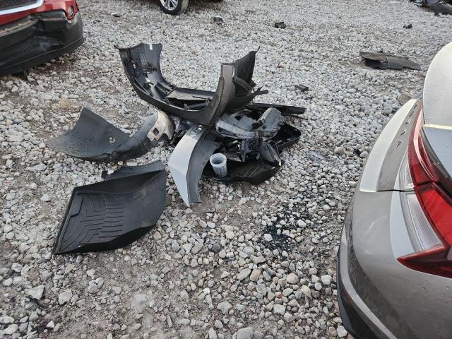 Hyundai ELANTRA Sel Image 11