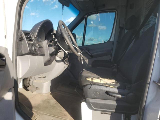 Freightliner Sprinter 2500 Image 11