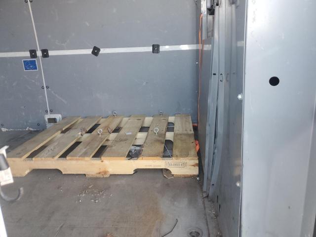 Freightliner Sprinter 2500 Image 6