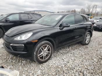  Salvage Porsche Cayenne