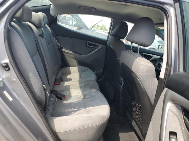 Hyundai ELANTRA Gls Image 9