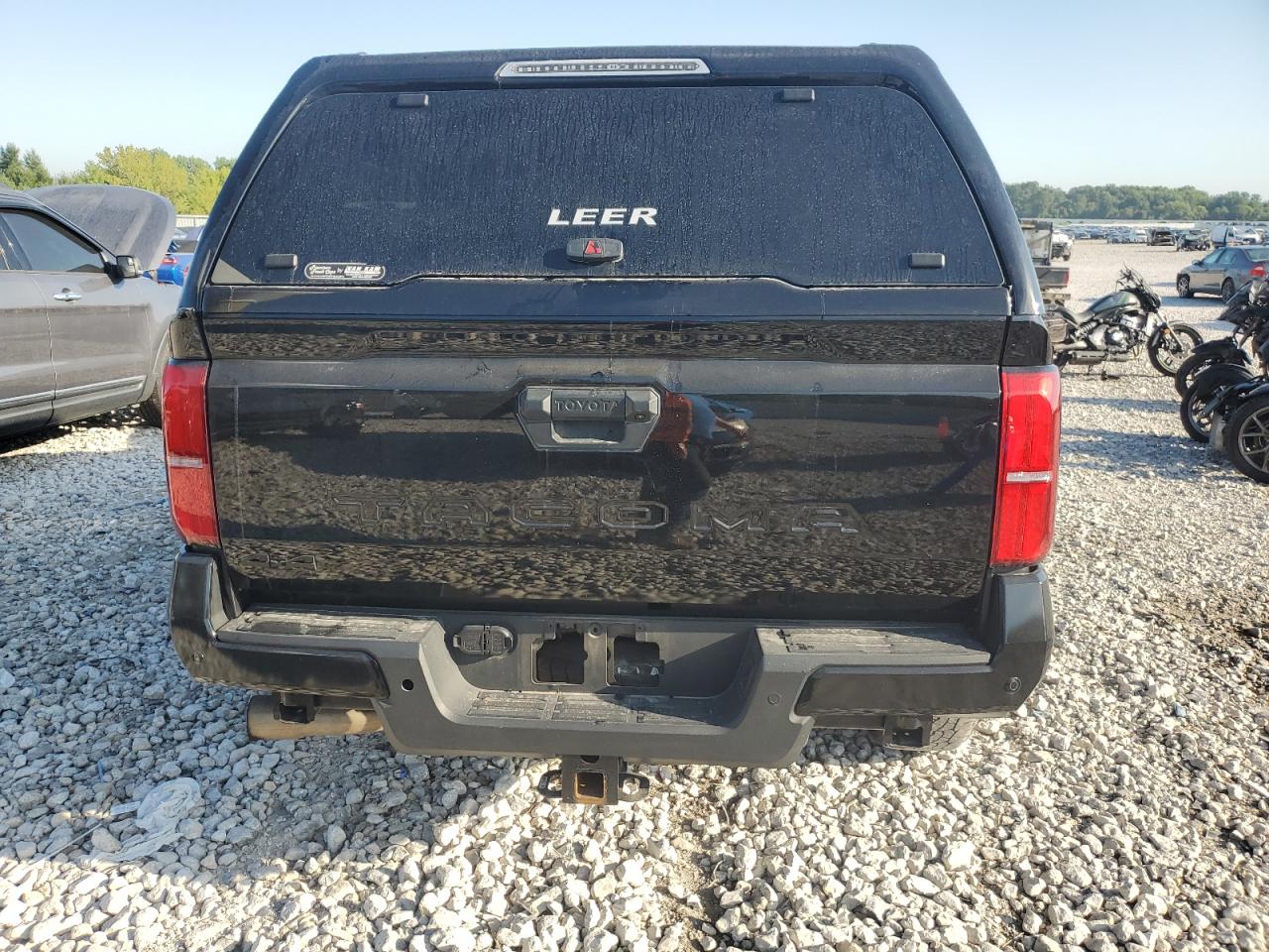 Toyota Tacoma Double Cab Image 9
