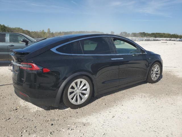 Tesla Model X Image 5