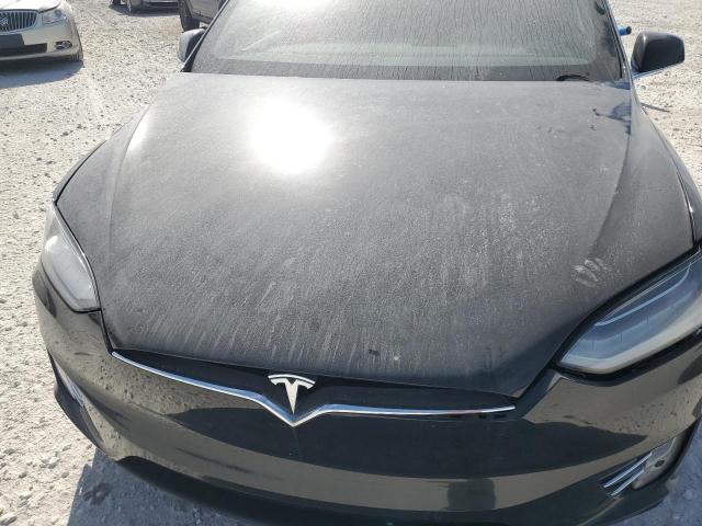 Tesla Model X Image 10