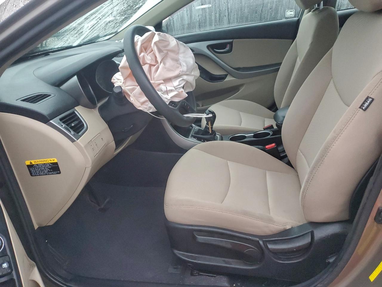 Hyundai ELANTRA Se Image 12