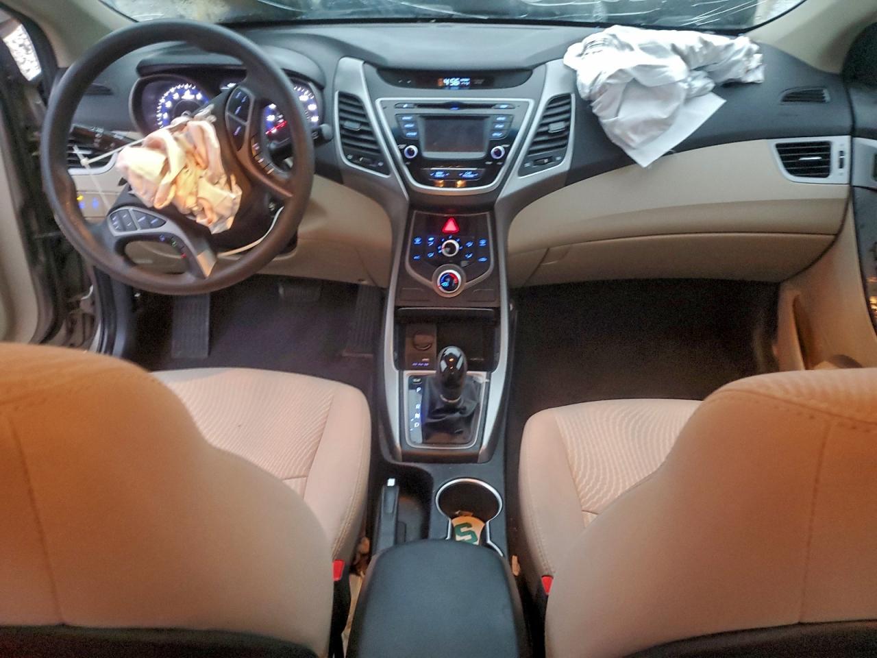 Hyundai ELANTRA Se Image 10