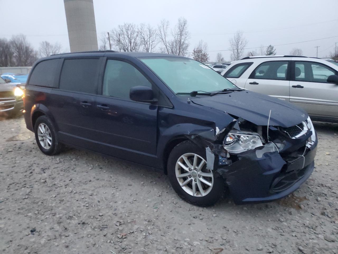 Dodge Caravan Sxt Image 3