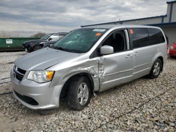  Salvage Dodge Caravan