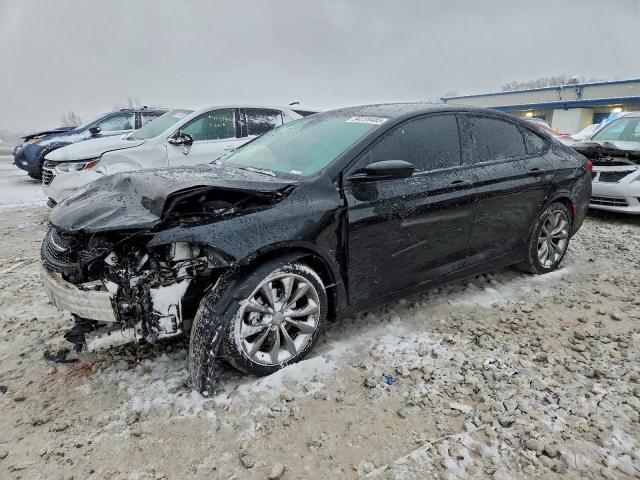  Salvage Chrysler 200