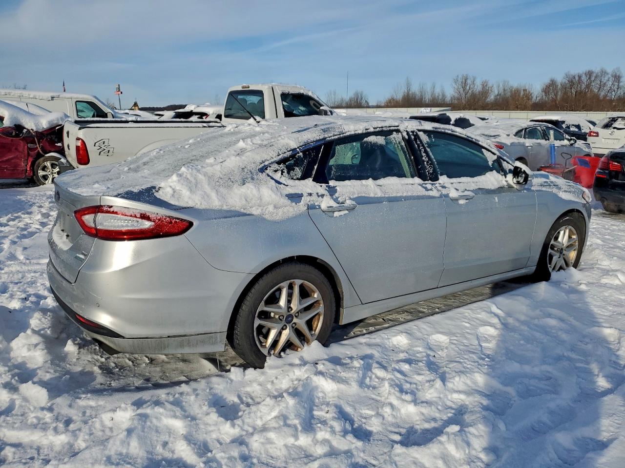 Ford Fusion Se Image 3