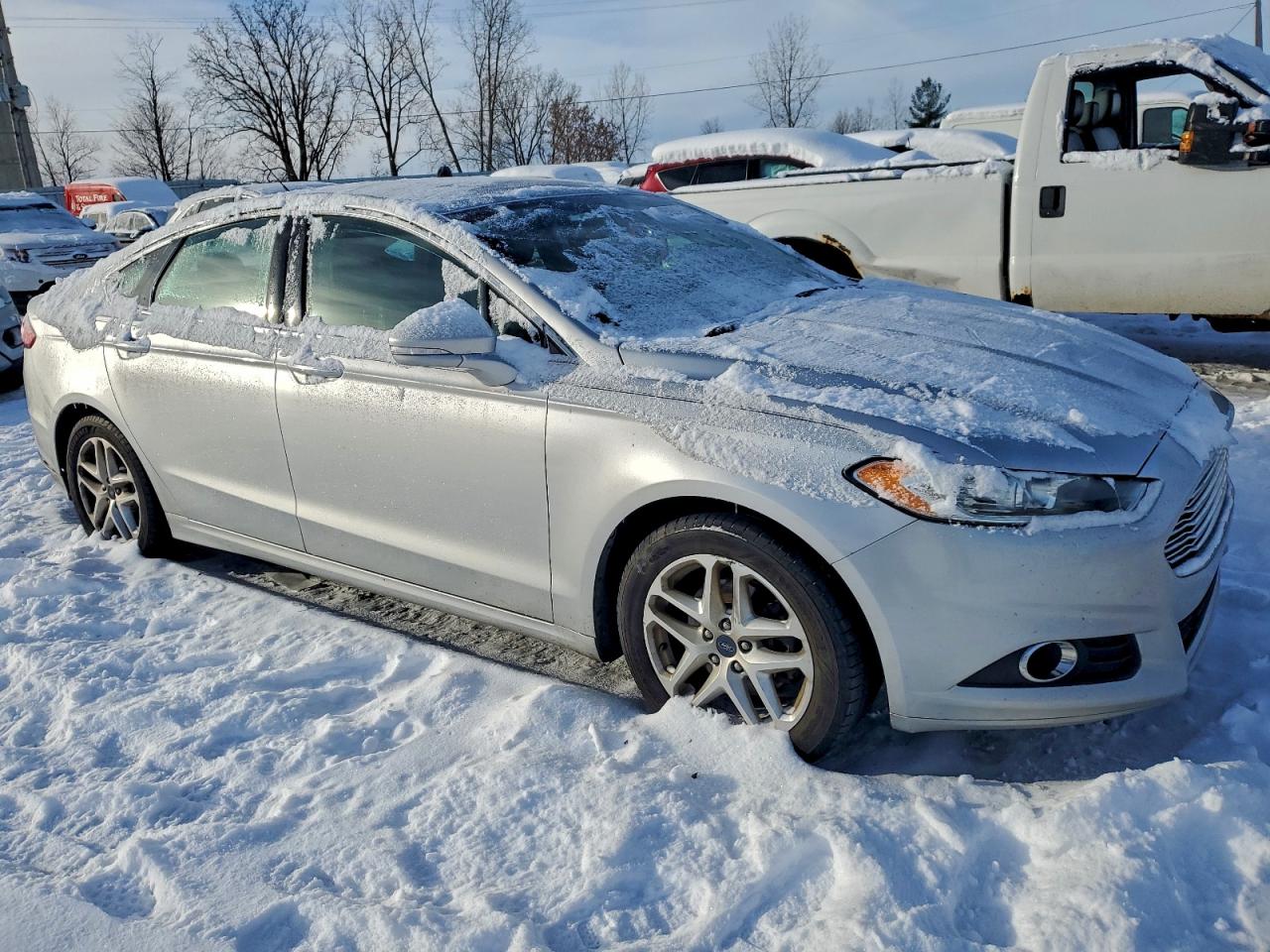 Ford Fusion Se Image 6