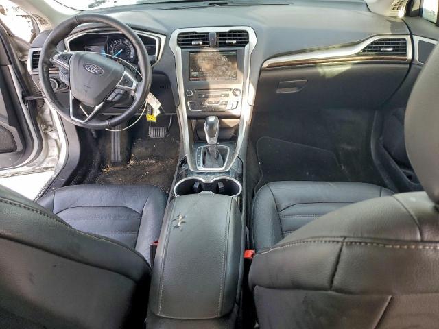 Ford Fusion Se Image 8