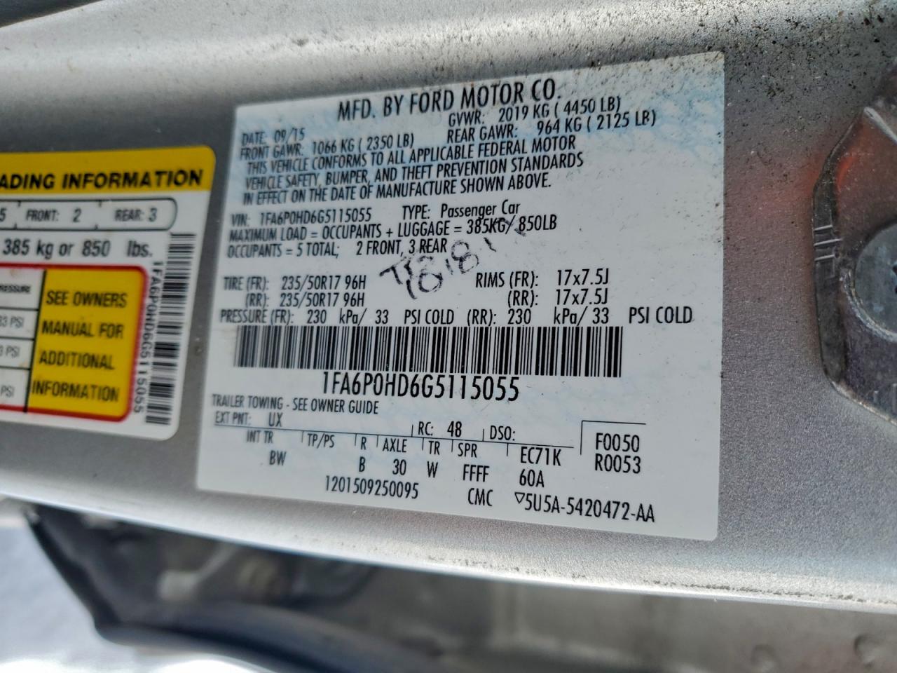 Ford Fusion Se Image 12