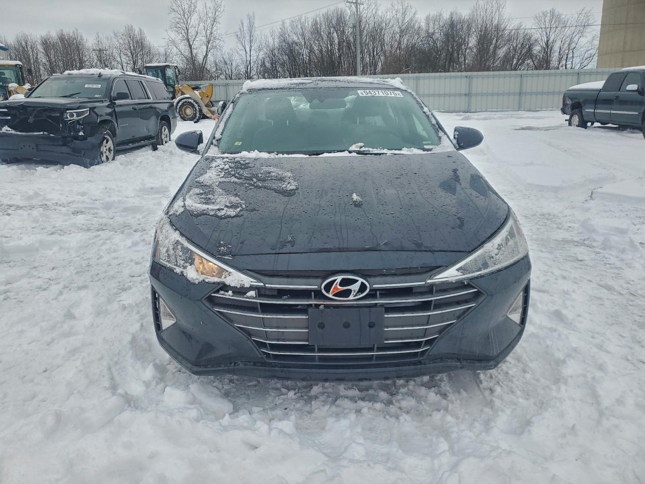 Hyundai ELANTRA Sel Image 5