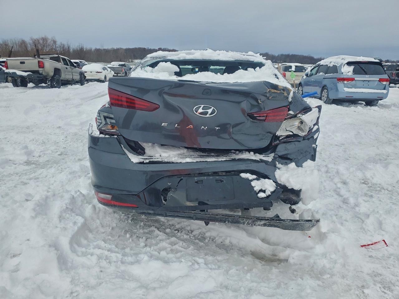 Hyundai ELANTRA Sel Image 11