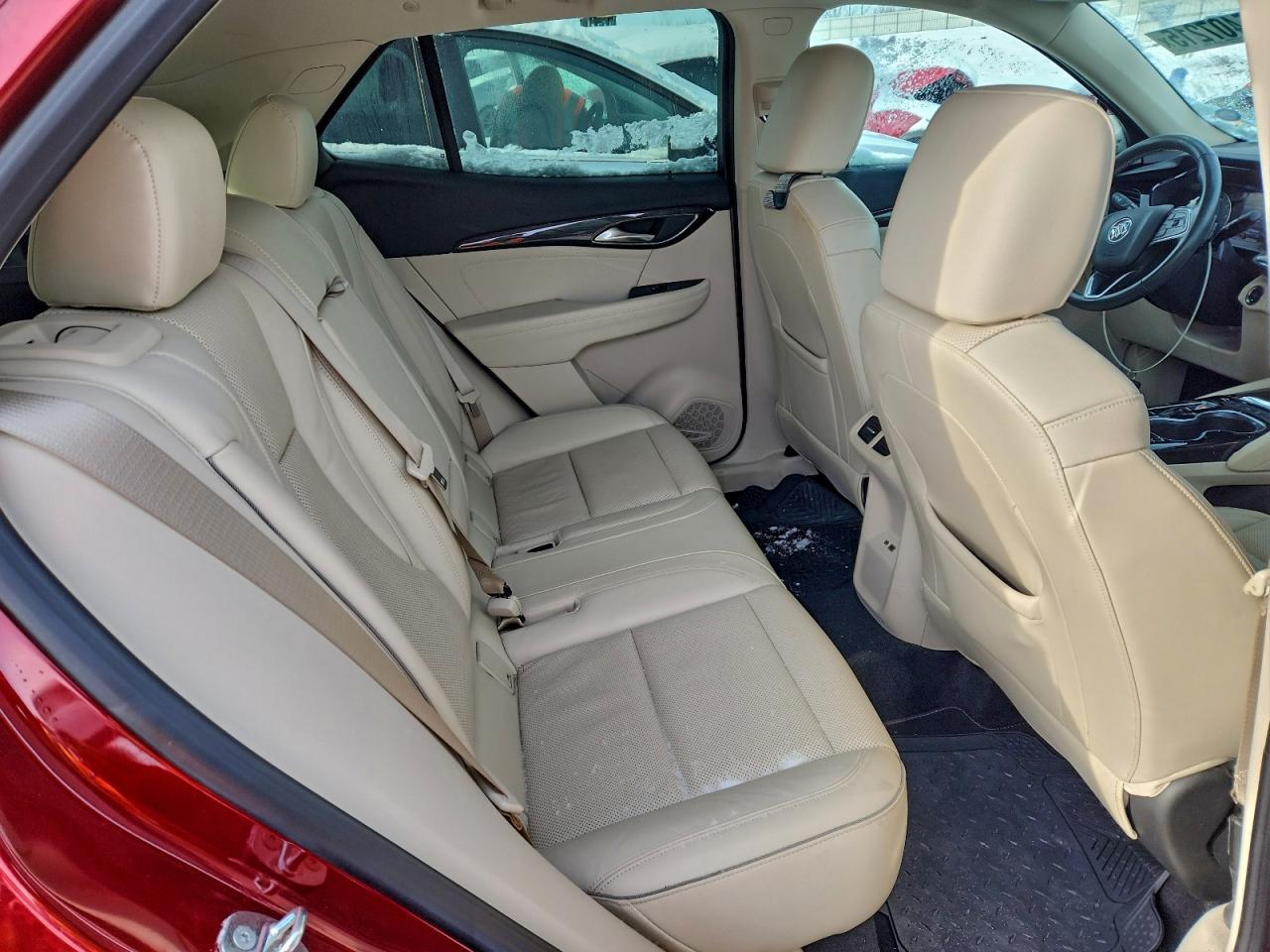 Buick Envision Essence Image 13