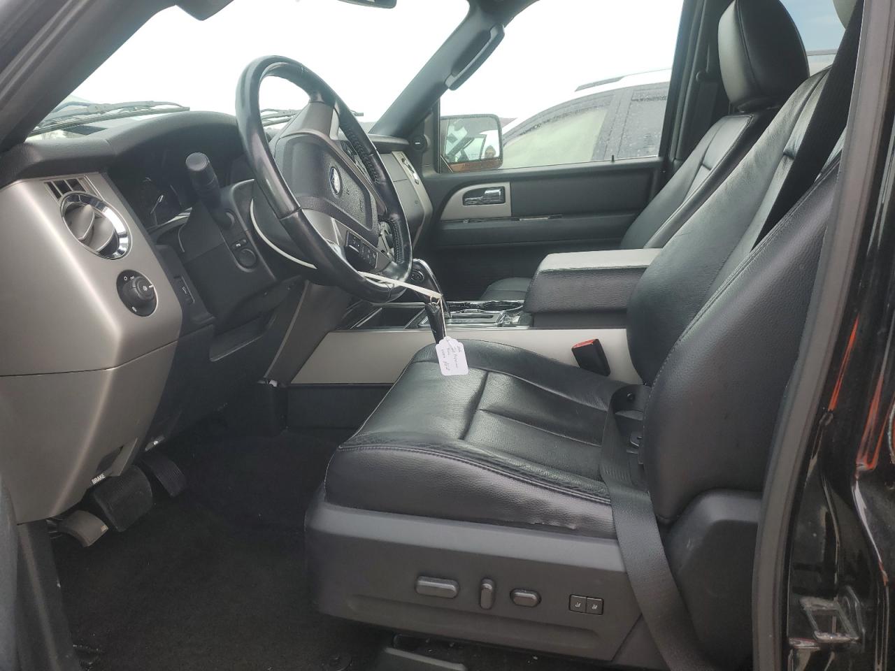 Ford Expedition El Limited Image 4