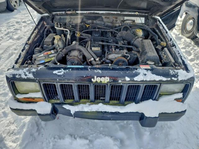 Jeep Grand Cherokee Sport Image 13