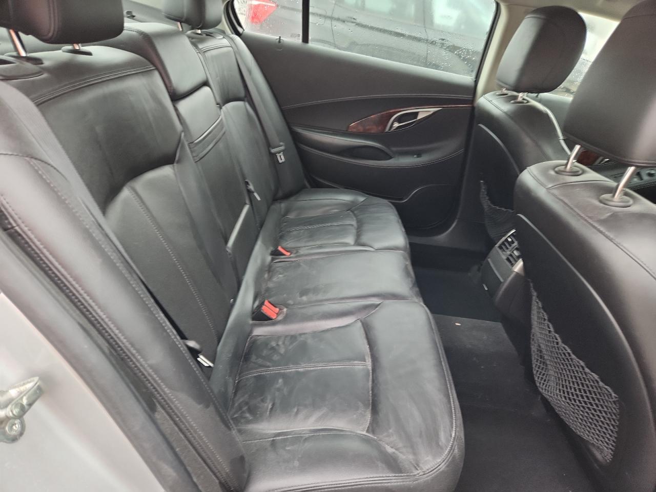 Buick LaCrosse Premium Image 4