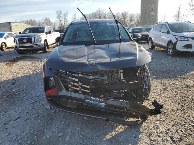 Hyundai TUCSON Limited Image 3