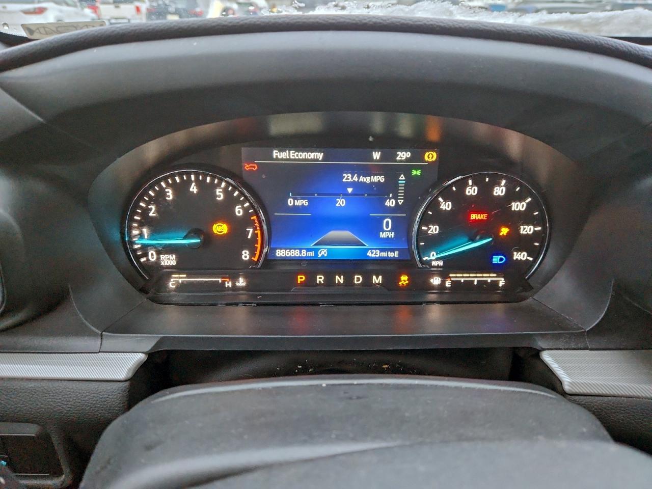 Ford Explorer Xlt Image 9