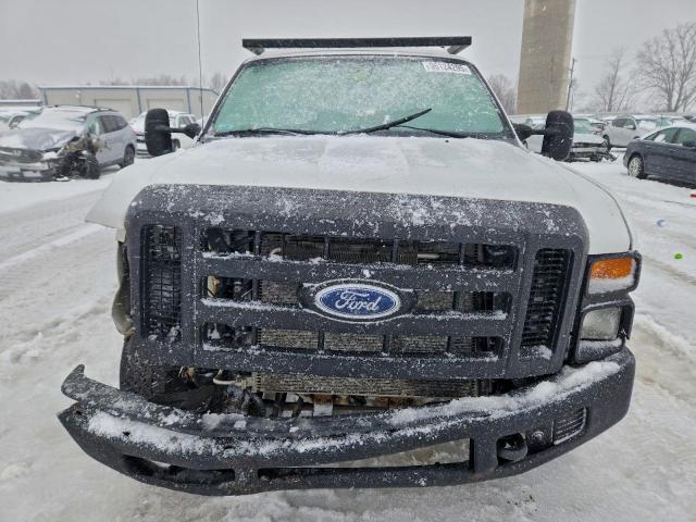 Ford F-250 Super Duty Image 9