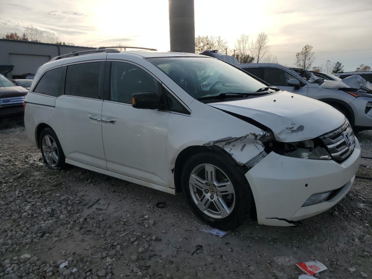 Honda Odyssey Touring Image 8