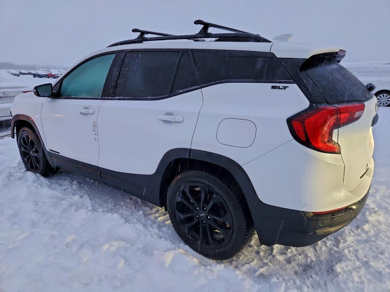 GMC Terrain Slt Image 2