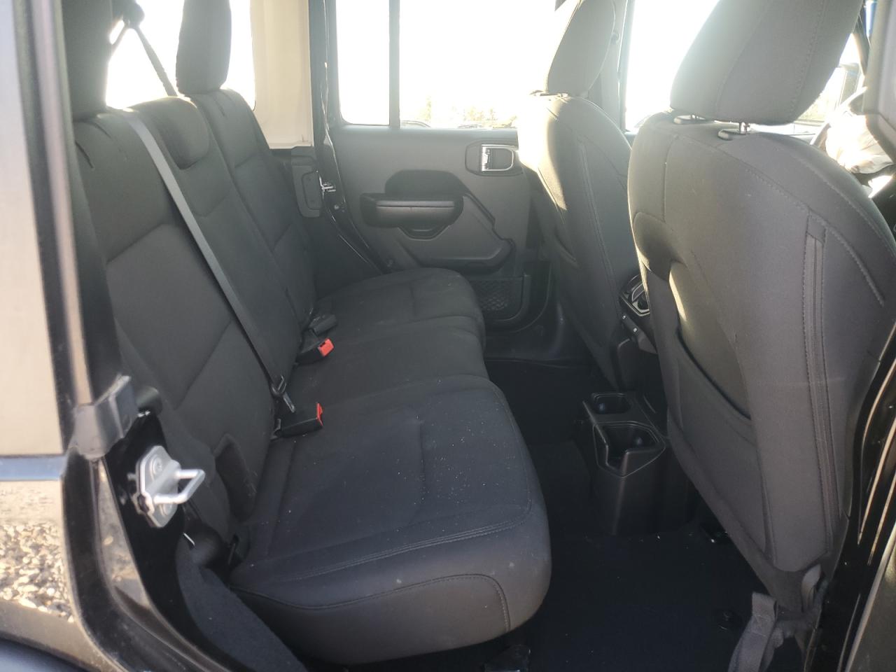 Jeep Wrangler Sport Image 4