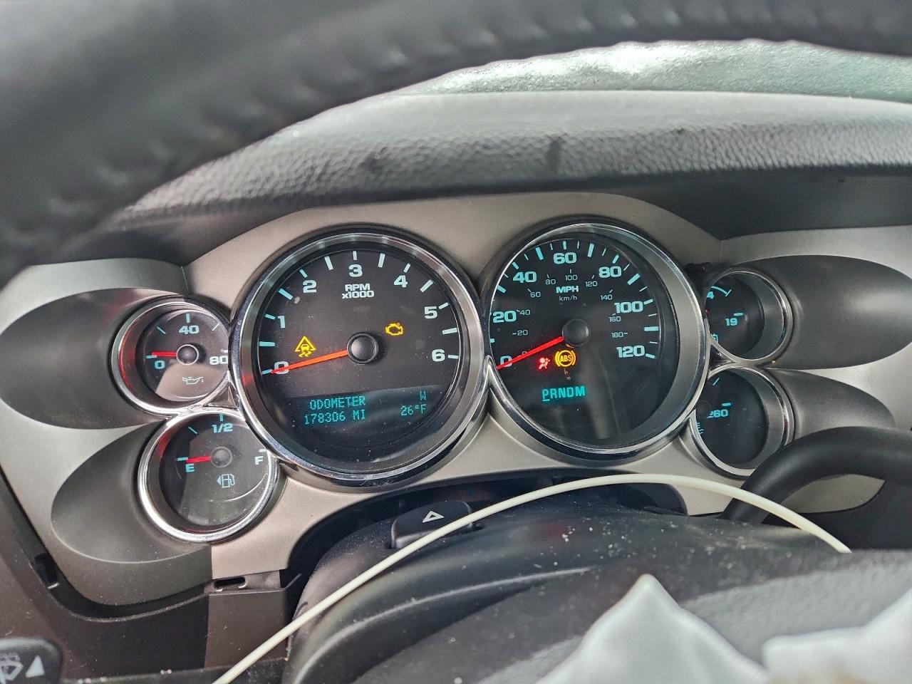 Chevrolet Silverado K1500 Lt Image 6