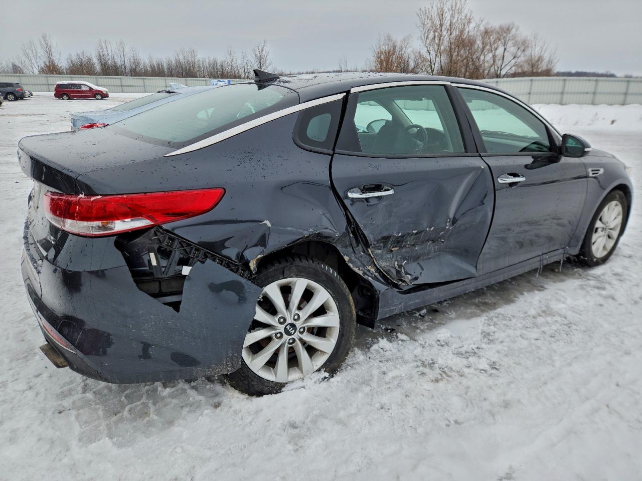 Kia Optima Ex Image 8