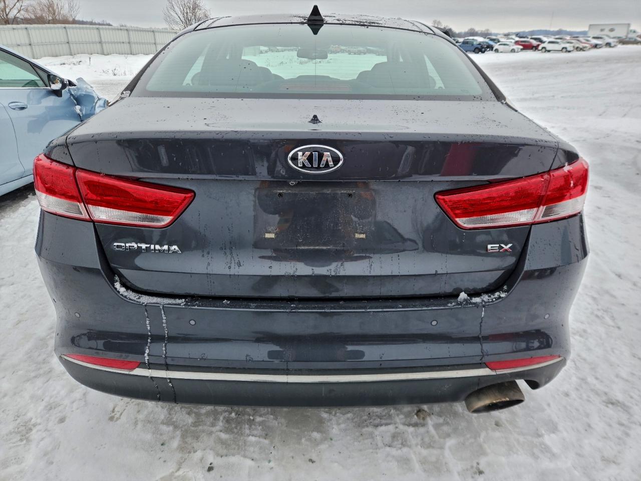 Kia Optima Ex Image 2