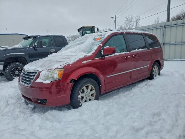  Salvage Chrysler Minivan